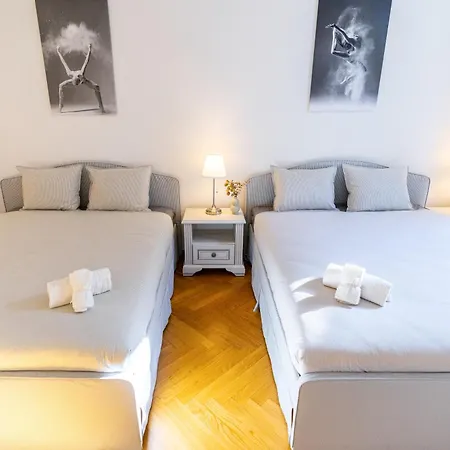 Center Wenceslas Square Premium Comfort *