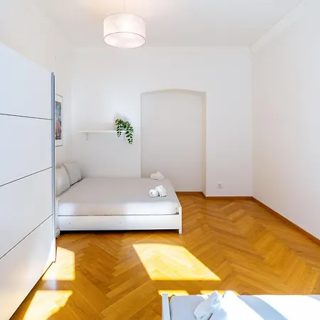 Center Wenceslas Square Premium Comfort شقة براغ